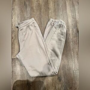 SKIMS outdoor collection sweat pants
